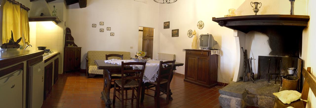 Agriturismo Santa Caterina Castelnuovo di Val di Cecina Bagian luar foto